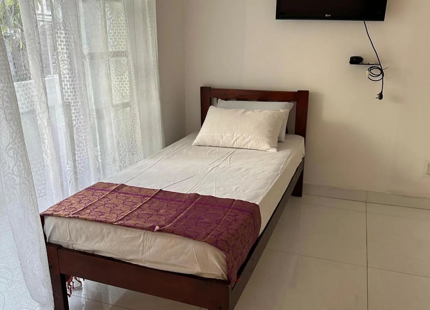 Ibiza Villa Kandy Sri Lanka